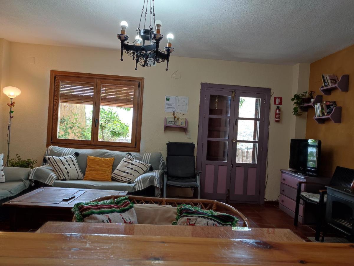 Casa Alpujarrena Fina Numero 27 ブビオン エクステリア 写真